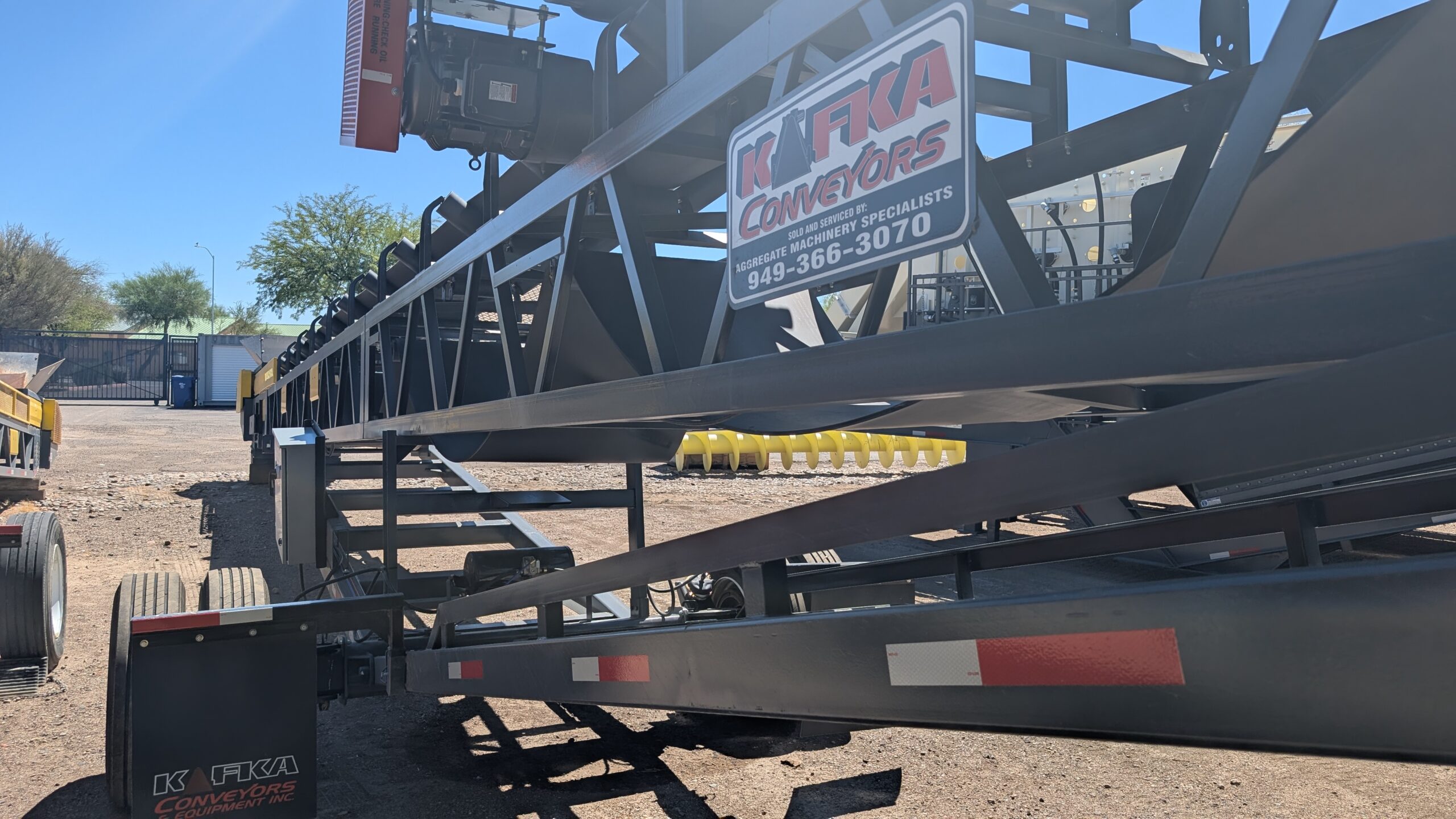 KAFKA 36" x 80' RADIAL STACKER - Image 2
