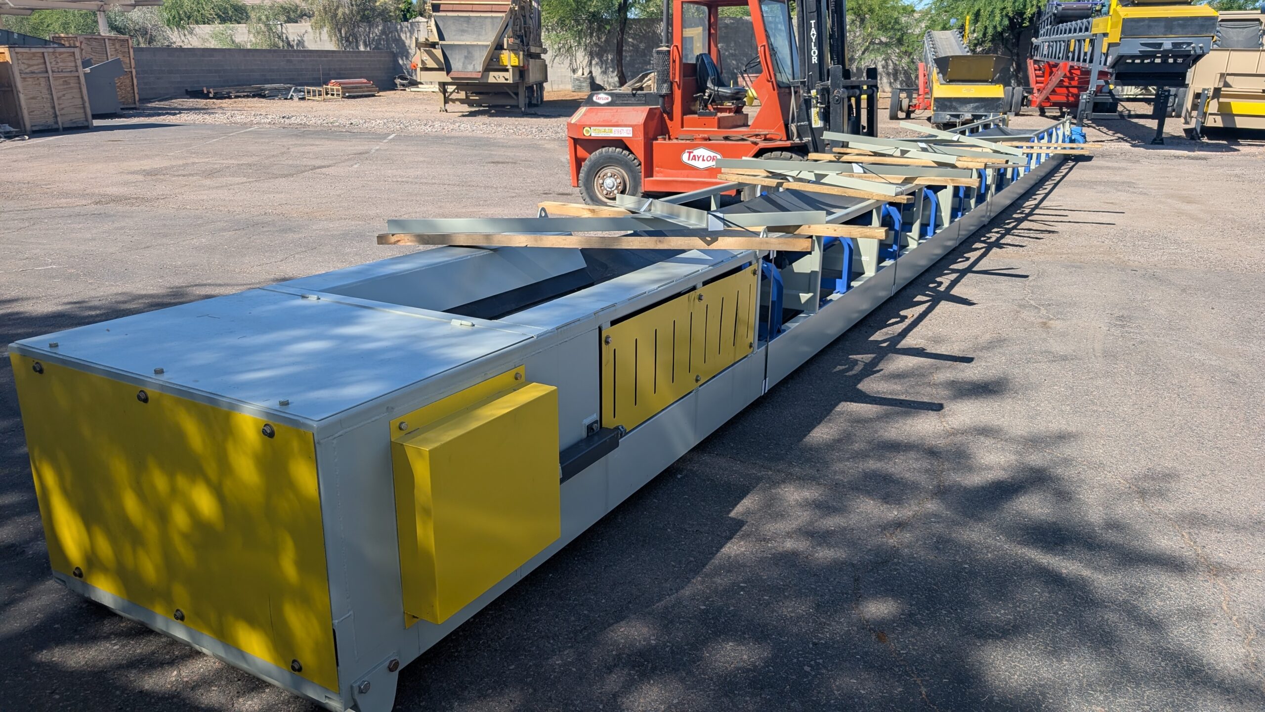 Transco 36" x 60' Stackable Conveyor - Image 5