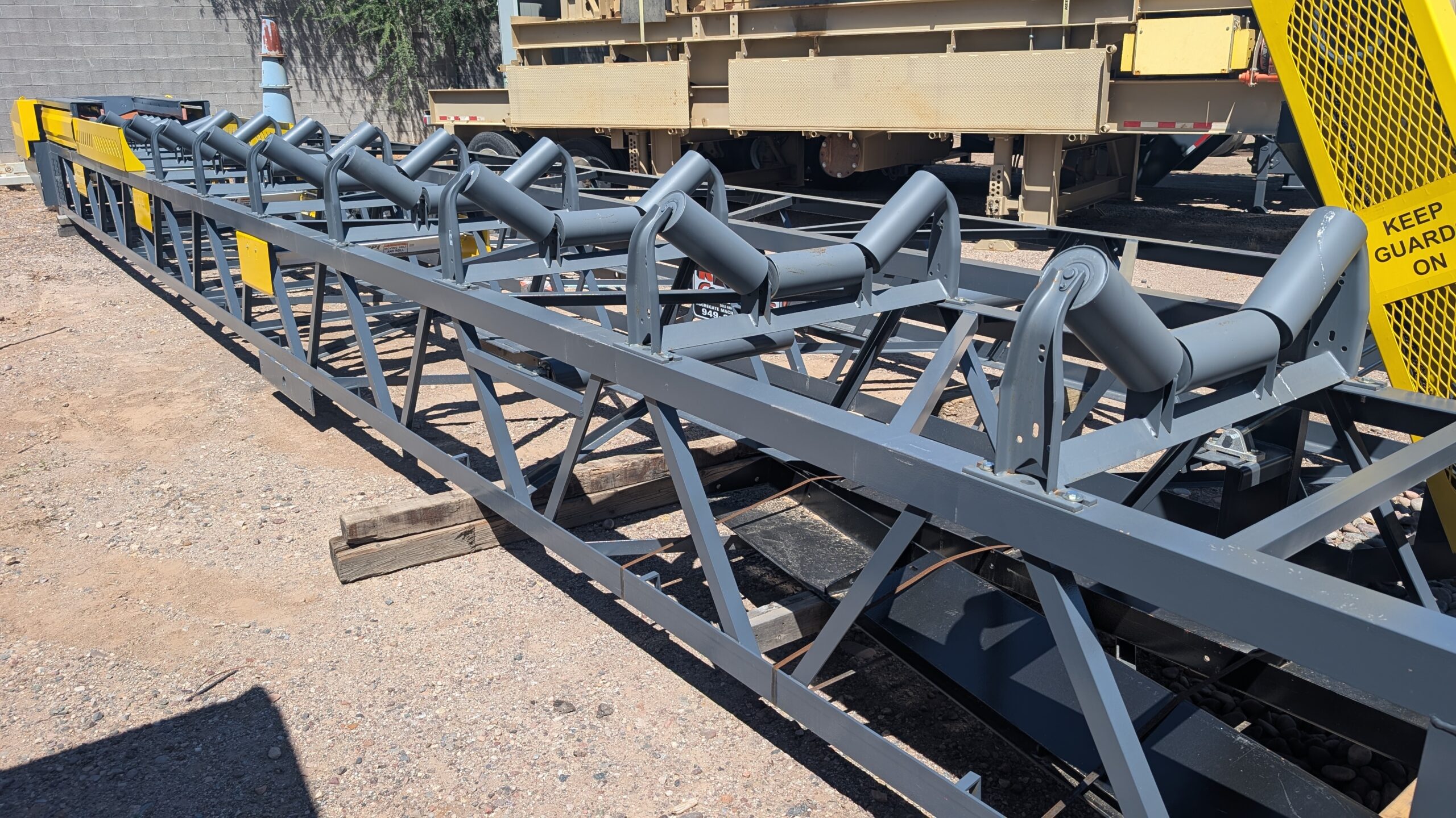 KAFKA 36" x 100' IN PIT RADIAL STACKER - Image 3